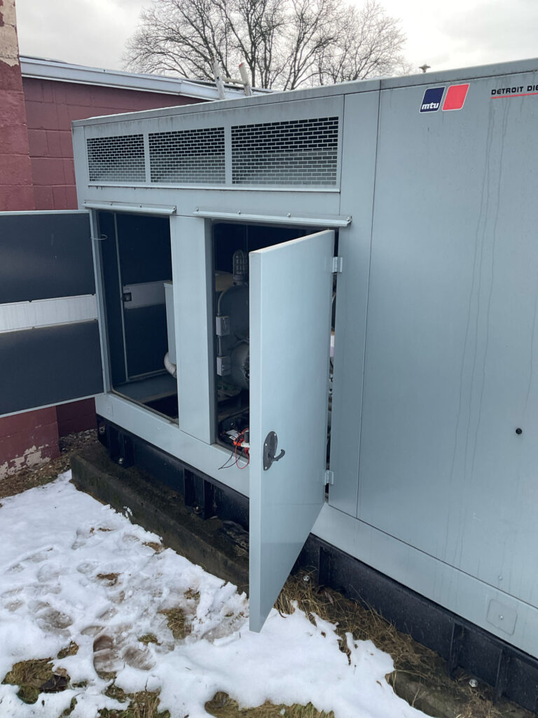 MTU Detroit Diesel Generator Ready During a Snowstorm